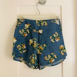 $114 LF stores floral denim look Skort shorts